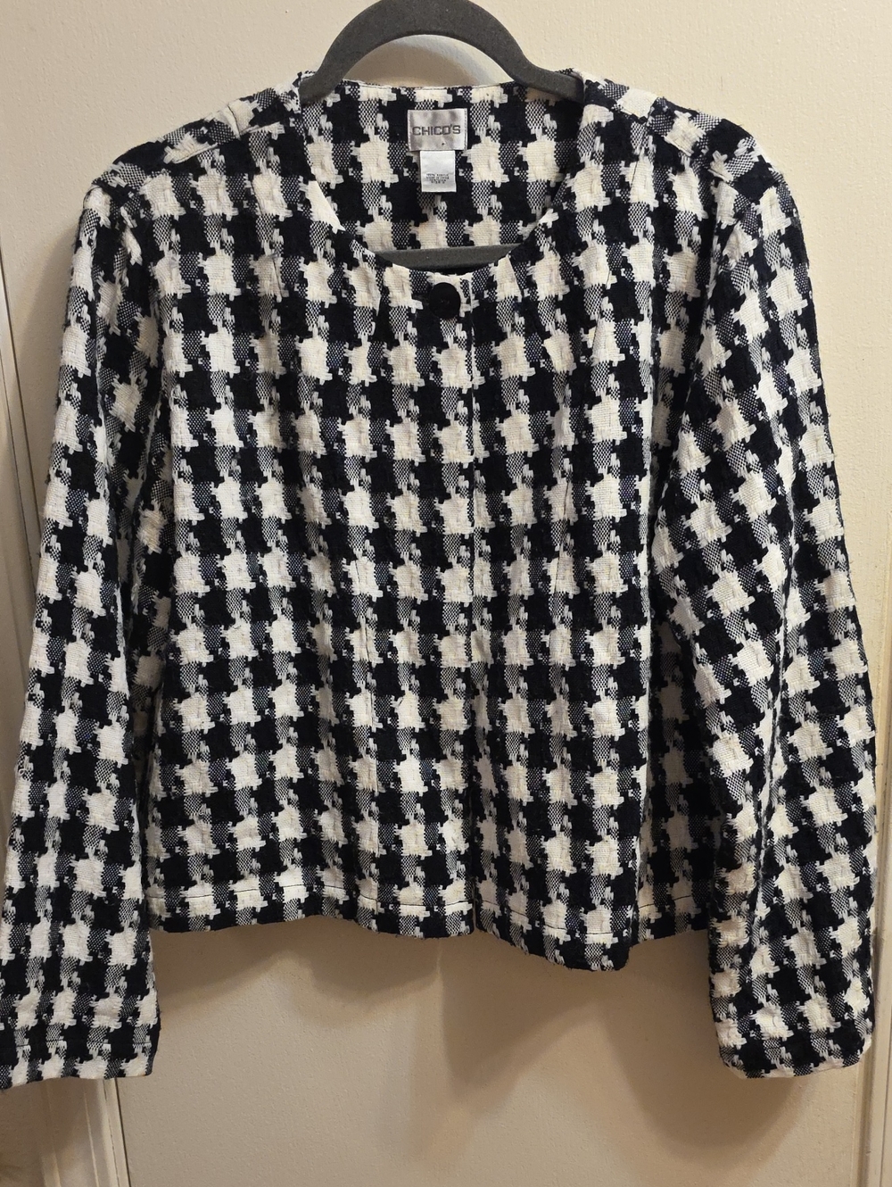 Chico's Black and White Houndstooth Jacket